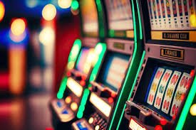 Philippine player enjoying new slot and live table games on 10913 platform